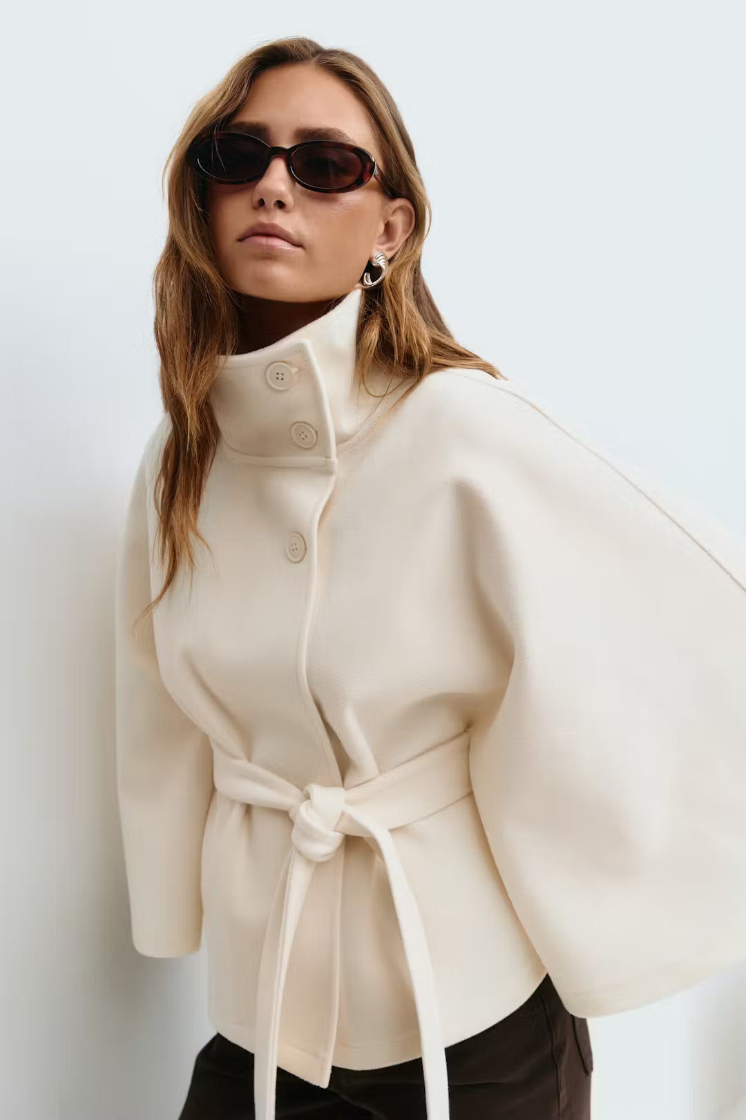 Aurevia Belted Cape™