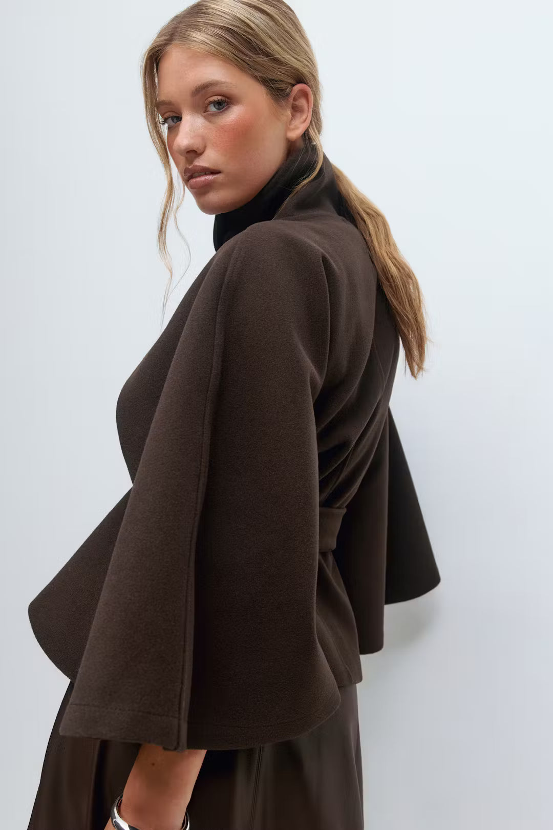 Aurevia Belted Cape™