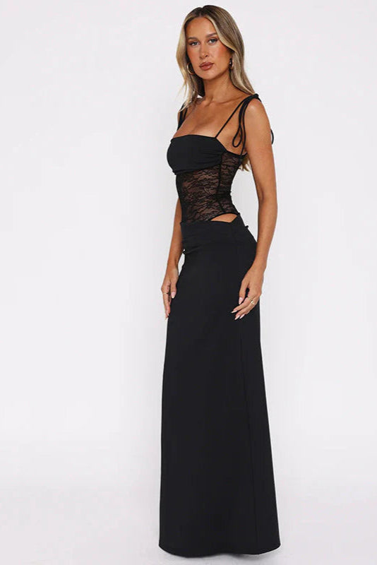Elara Lace Embrace Dress™