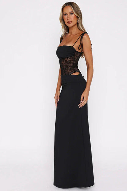 Elara Lace Embrace Dress™