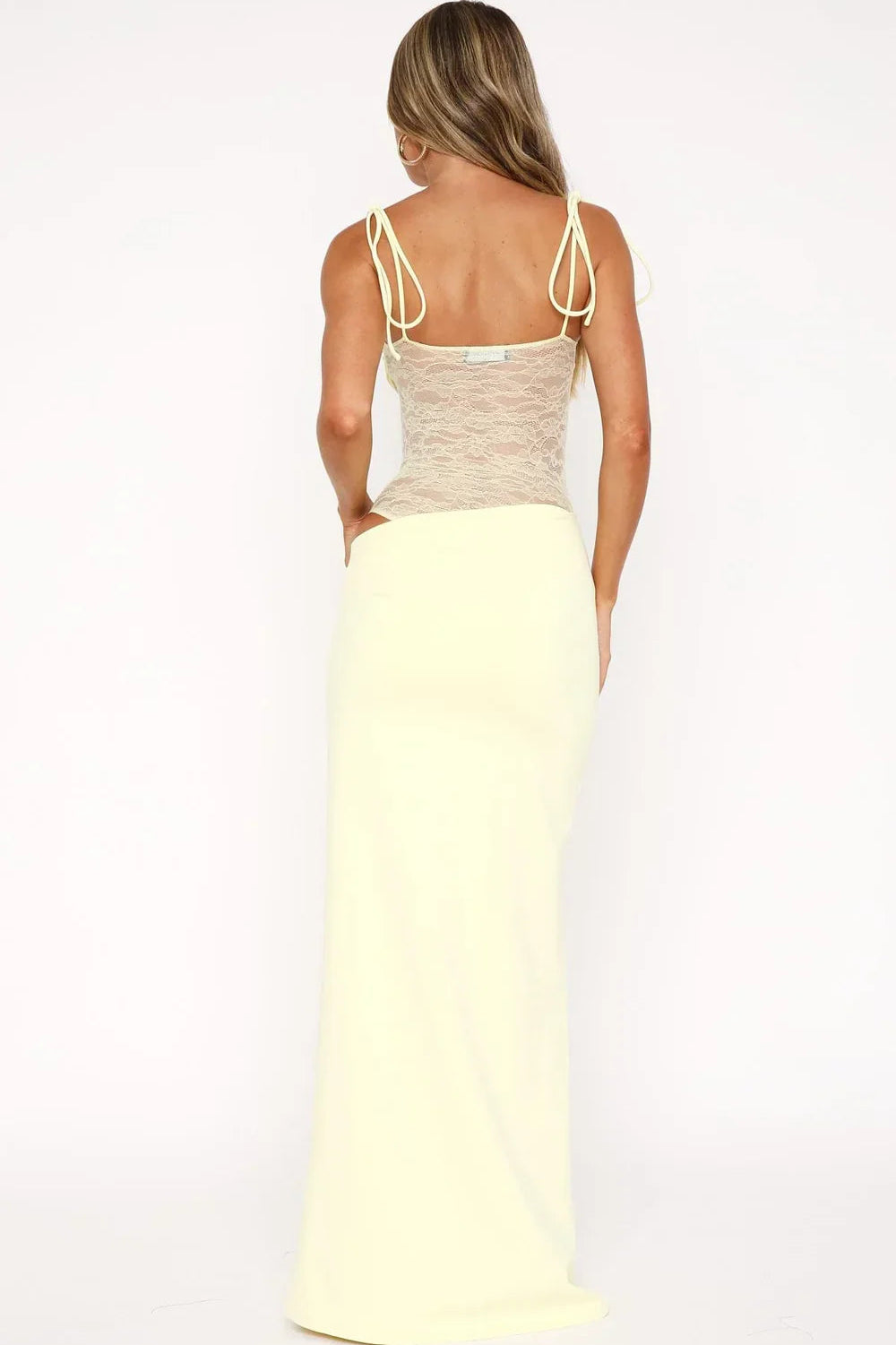 Elara Lace Embrace Dress™